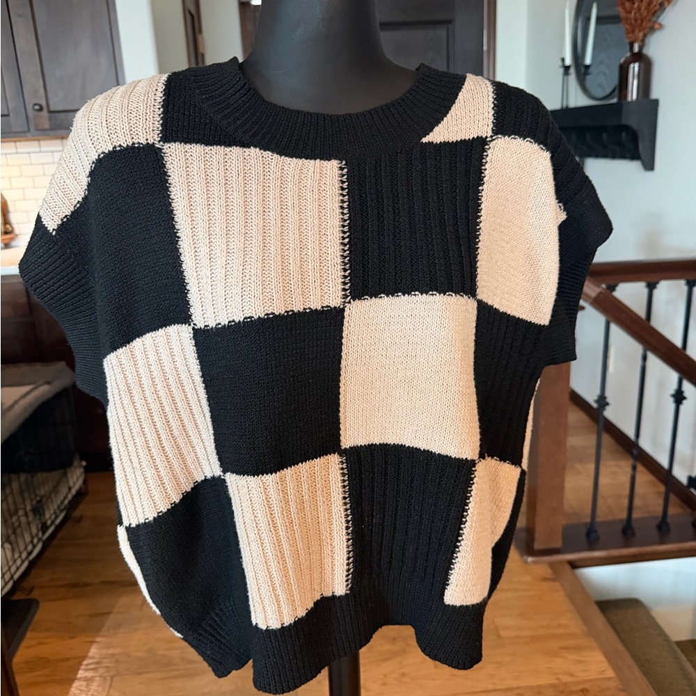 So Me Black and Cream Checkered Women's Sweater